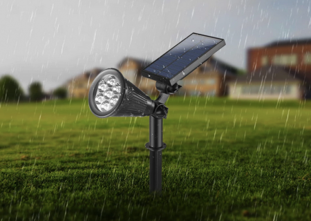 Solar Lawn Light